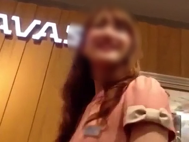 【盗撮動画】削除注意。軽くS級程度には激カワなショップ店員パンチラはガチでオカズになり得るというリアル