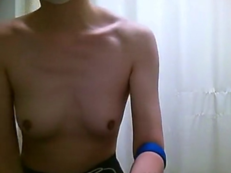 [Voyeur Video] Hidden Camera Footage from a Company Health Checkup! Beautiful Office Ladies with Flashy Underwear but Small Breasts Once Undressed