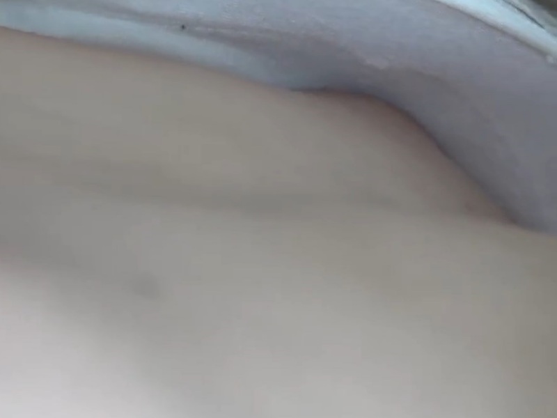 【盗撮動画】乳首GET確認！固定＋手持ちカメラで胸チラとパンチラを完全攻略される美女達