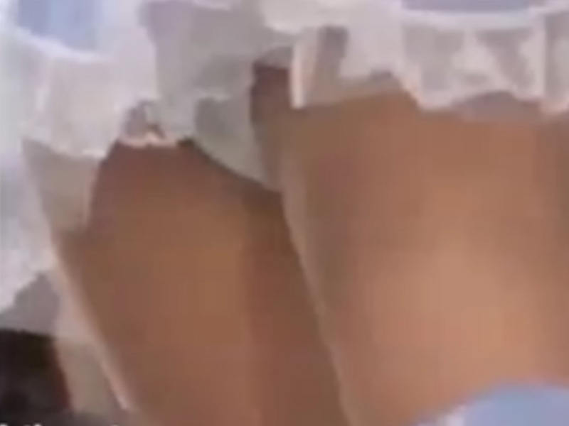 [Voyeur Video] A certain underground idol on stage gets caught by a camera guy flashing her sexy white panties