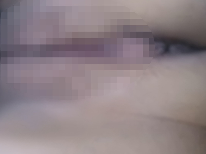 【盗撮動画】即削除。通学中の制服JKがプロ痴漢師にアナルをくぱぁされる犯罪記録映像