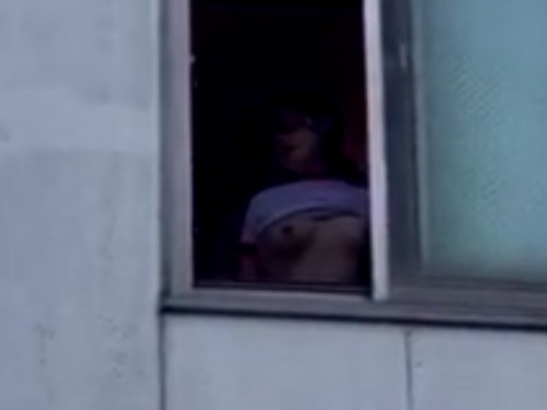 [Voyeur Videos] The fact that there are social media platforms where hidden sex videos of genuine amateur couples like this are being posted