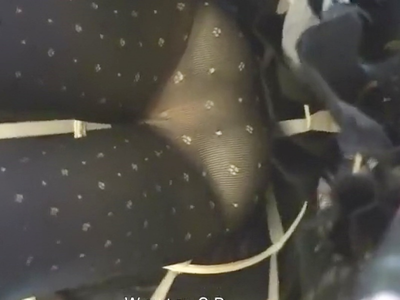 【盗撮動画】柄つきタイツ越し白パンに萌える！某コスプレ会場に潜入した撮り師の功績