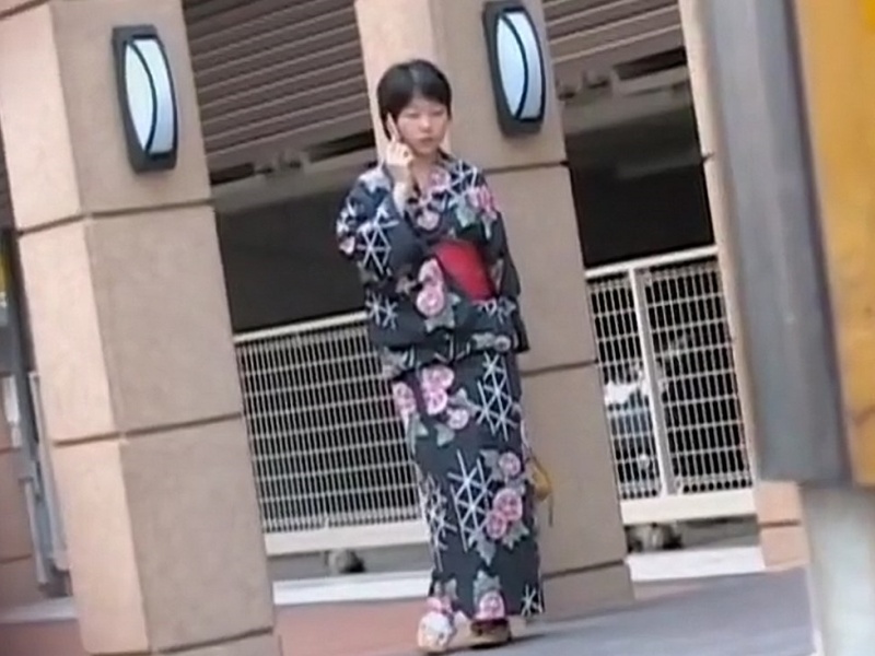 [Voyeur Video] Decisive footage of a young woman in a yukata being groped on her way to a summer festival has been released...
