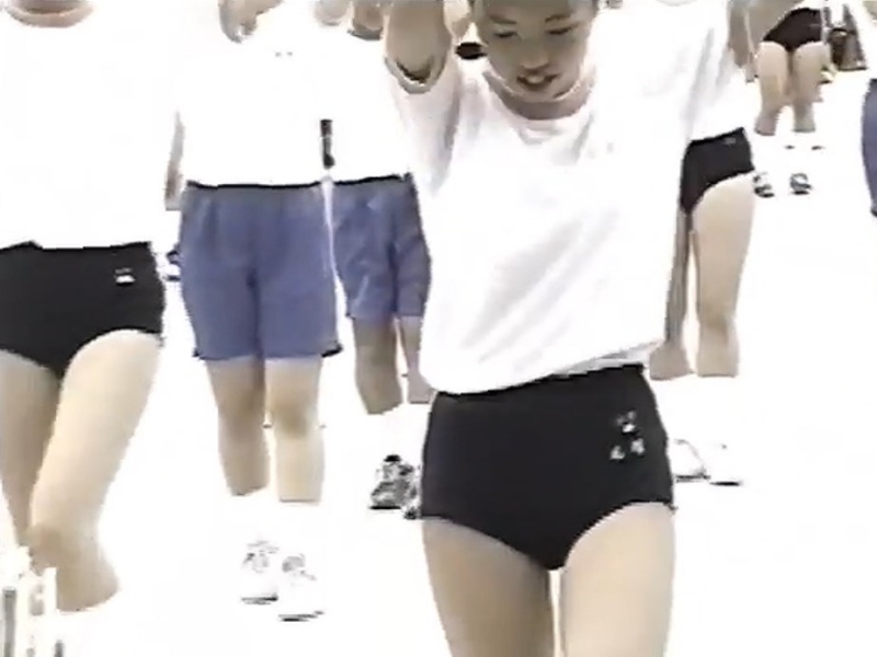 【盗撮動画】90年代に撮影された運動会でのブルマJCダンス動画、なぜかYouTubeで50万回再生される