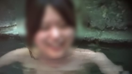 【盗撮動画】カップルで入浴中の家族風呂でのちっぱい美少女盗撮。最後はSEXしちゃってます...ｗ